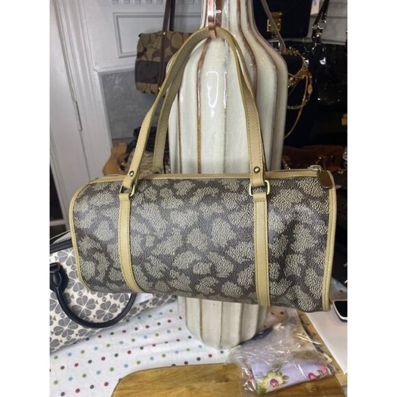 Yves Saint Laurent Giraffe Print Boston ag - Picture 2 of 7